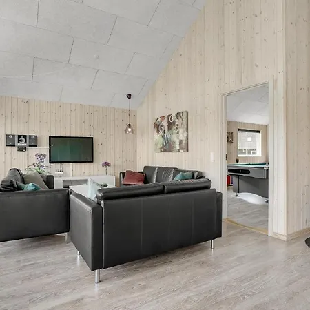 Beautiful In Idestrup With Sauna Casa de Férias