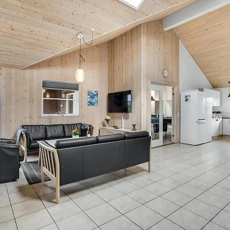 Gorgeous In Idestrup With Sauna *