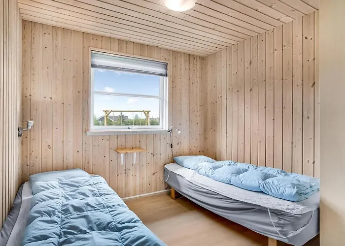 Semesterbostad Gorgeous In Idestrup With Sauna Bøtø By