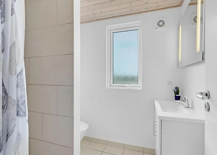 Gorgeous In Idestrup With Sauna Semesterbostad *
