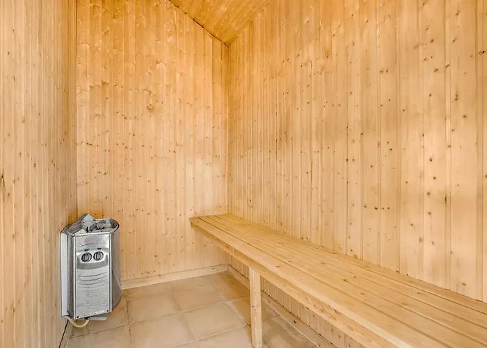 Gorgeous In Idestrup With Sauna * Bøtø By