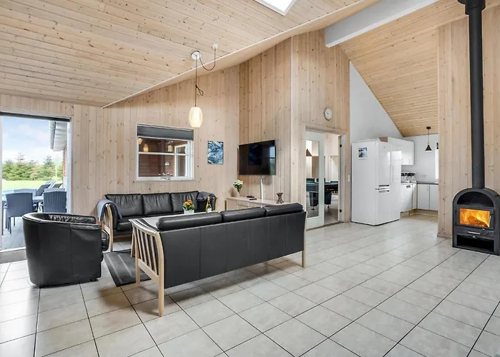 Gorgeous In Idestrup With Sauna *