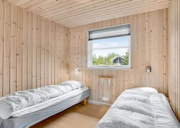 Gorgeous In Idestrup With Sauna * Bøtø By