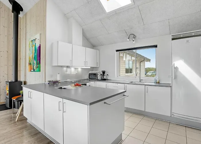 Gorgeous In Idestrup With Sauna Semesterbostad